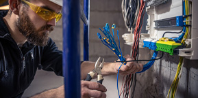 Instalações Elétricas de Baixa, Média e Alta Tensão